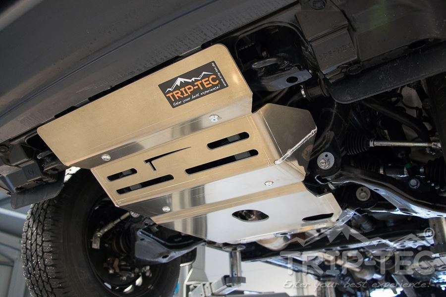 Unterfahrschutz Motor für TOYOTA HILUX 2,4L / 2,8L Diesel ab Bj